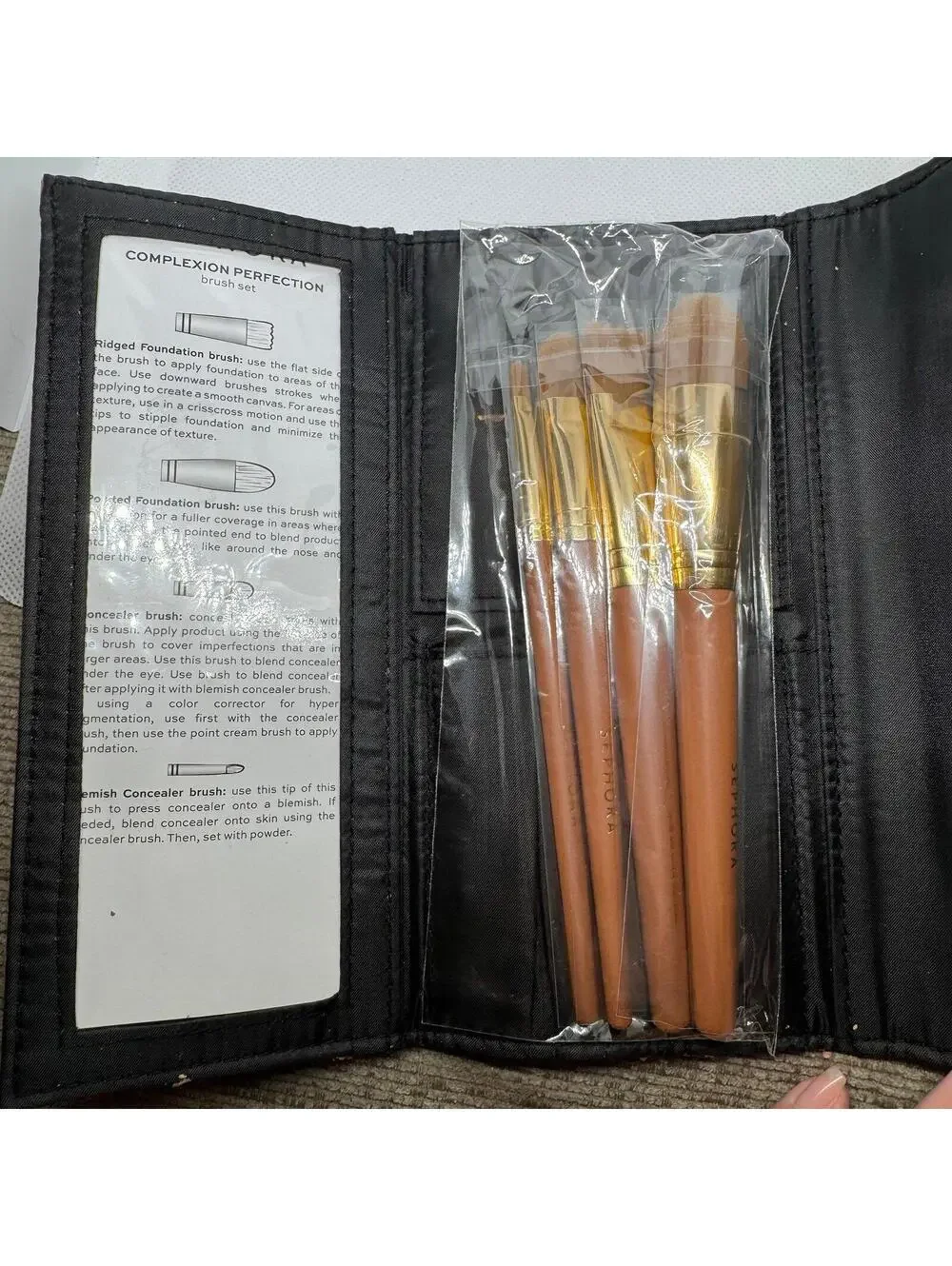 Sephora Collection Complexion Perfection Brush Set Tan Color / Travel Case